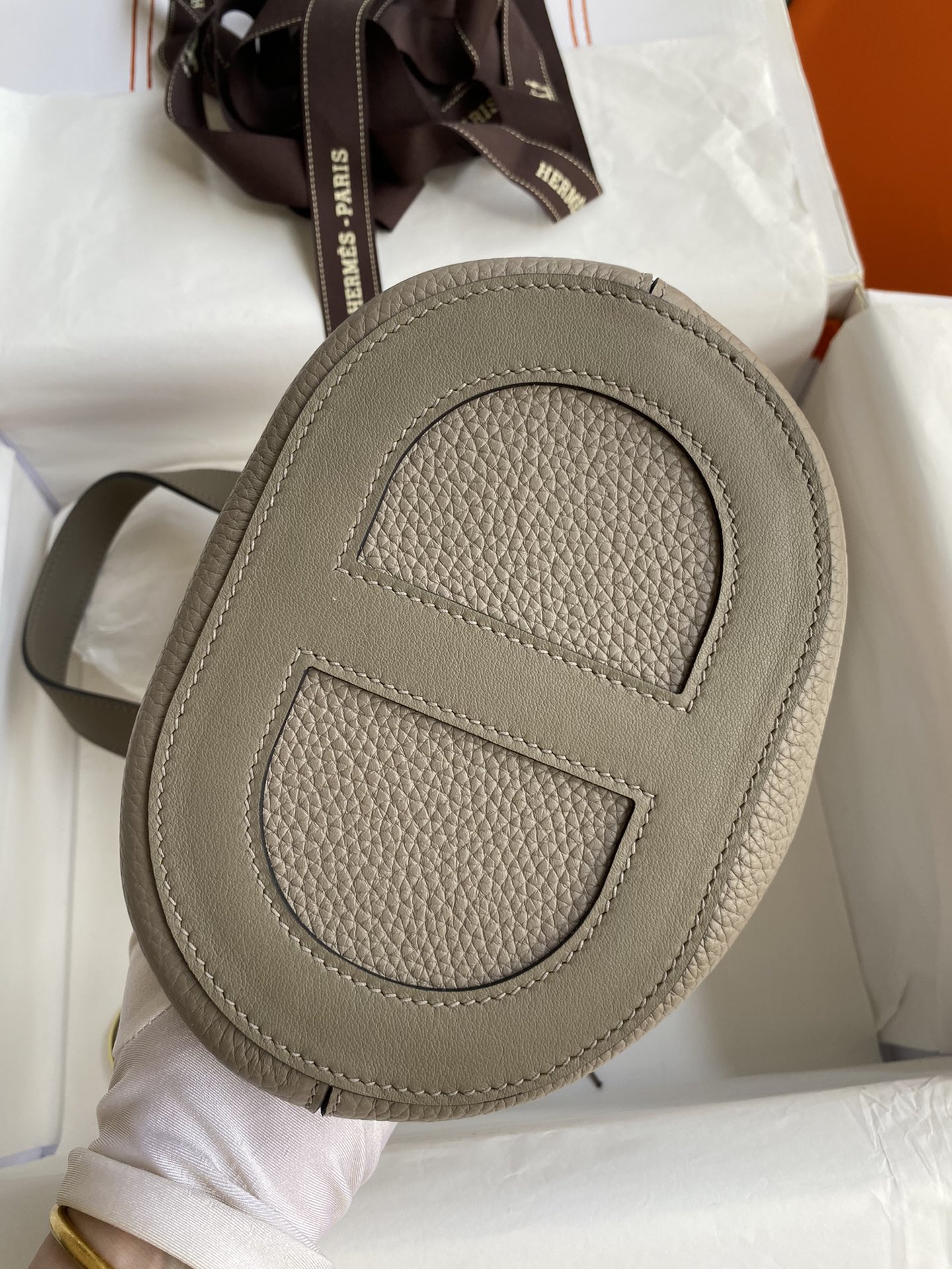 Hermes In The Loop 18 Bag In Gris Asphalte Clemence Leather